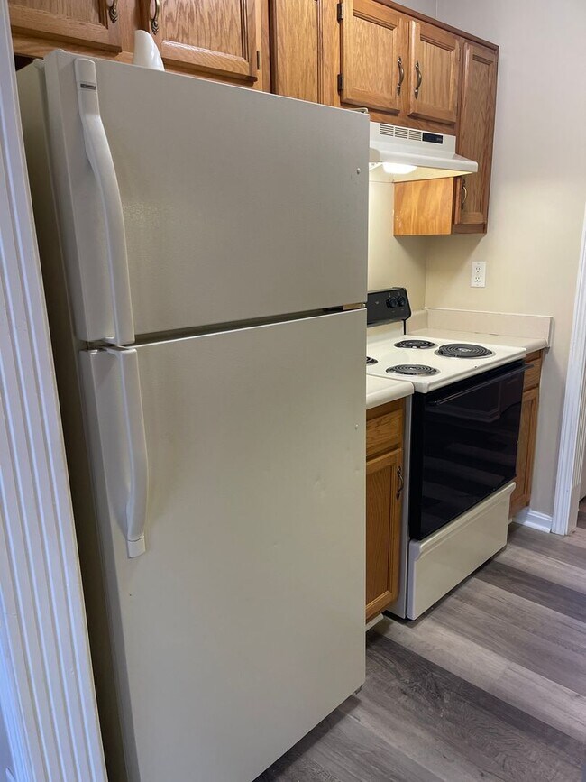 Building Photo - 312 Oliver St