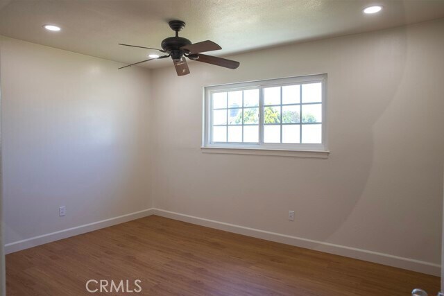 Building Photo - 10740 Coloma St