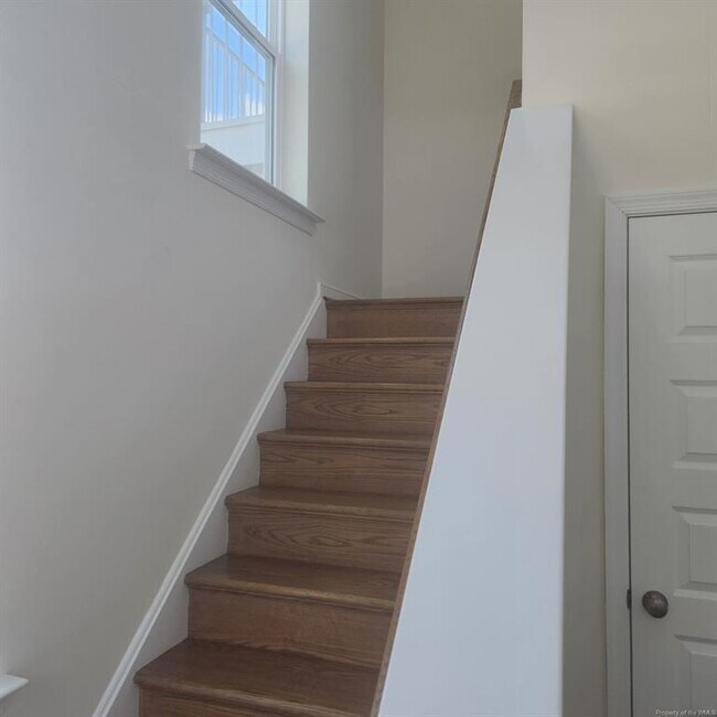 Building Photo - 4159 Northridge St
