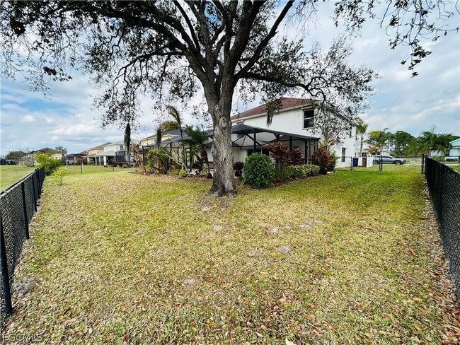 Building Photo - 18270 Pine Nut Ct