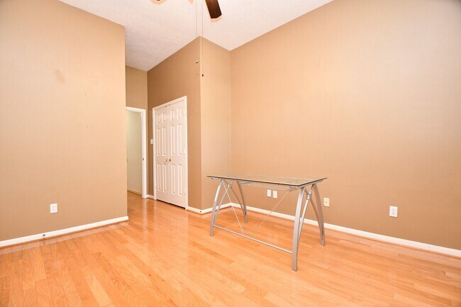 Building Photo - 1215 Wood Haven Ct
