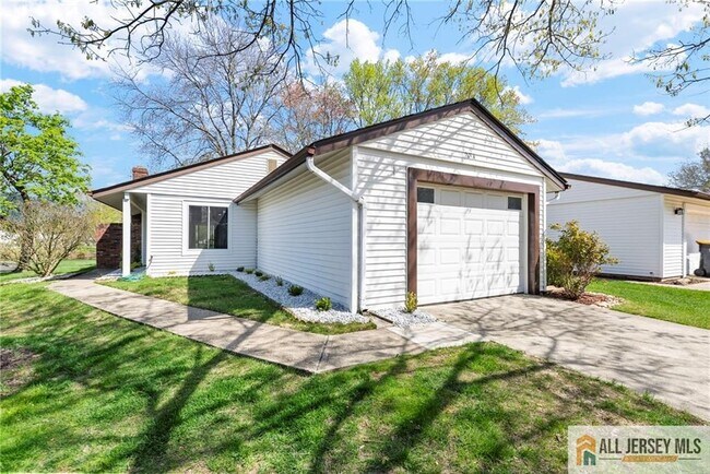 Building Photo - 265A Crosse Dr