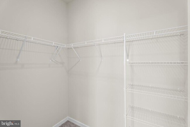 Building Photo - 6244 Folly Ln