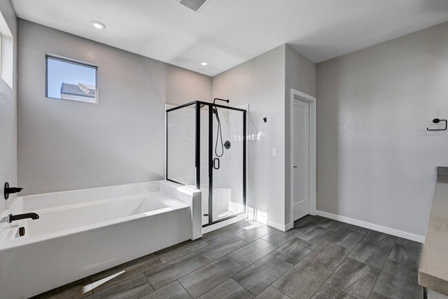 Building Photo - STUNNING 2 Story, 3 Bedroom Home in INSPIR...