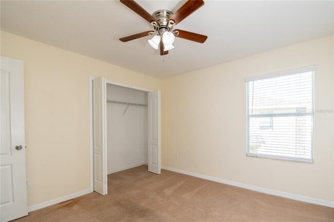 Building Photo - 12009 Greengate Dr