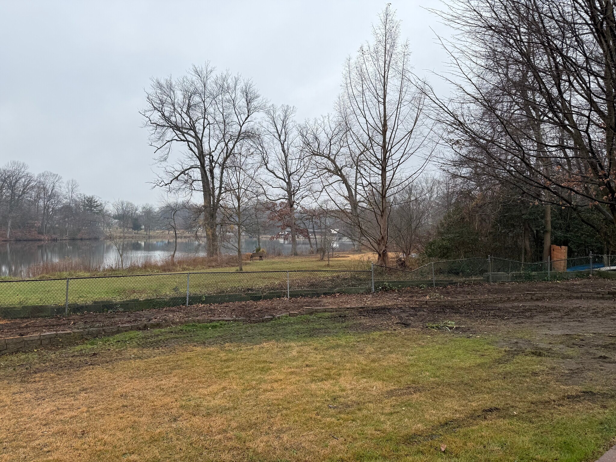 Building Photo - 448 Lake Ave