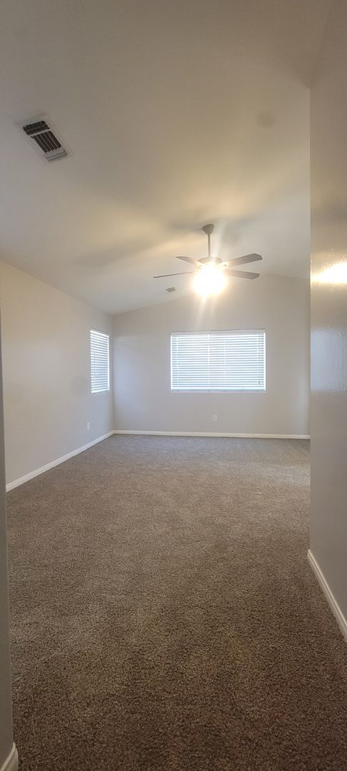 Building Photo - 6627 Silver Moon Dr