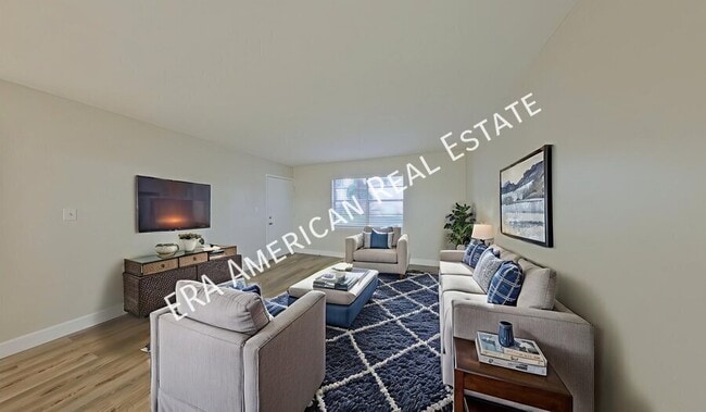 Building Photo - 613 Colonial Dr