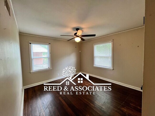 Building Photo - 3 Bedroom in Whitehaven!