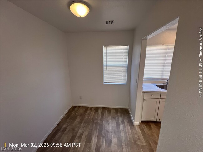 Building Photo - 3319 Syvella Ct