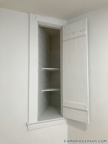 Building Photo - 56 Portsmouth St