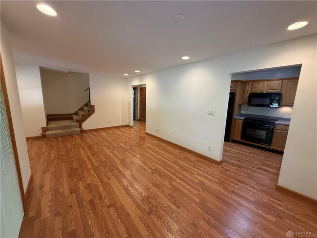 Building Photo - 2162 Willowgrove Ave