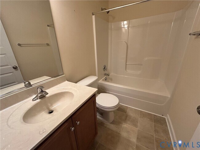 Building Photo - 8213 Center Path Ln