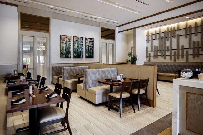 Building Photo - 13596 Weyburne Dr