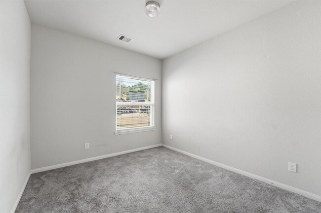 Building Photo - 1204 Parkhurst Ave