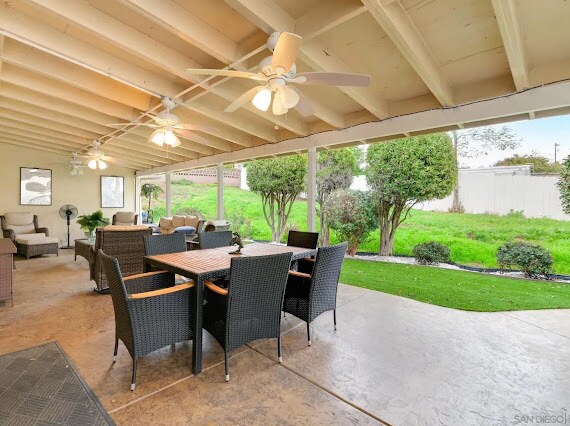 Building Photo - 4388 Bellflower Dr