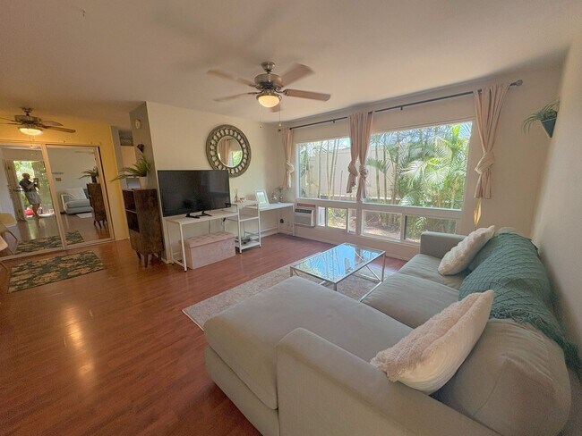 Building Photo - Haleakala Gardens - Furnished Ground Floor 3bed/2bath Condo private end unit!