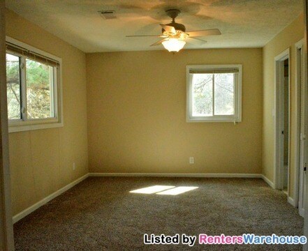 Building Photo - 2470 Durmire Rd