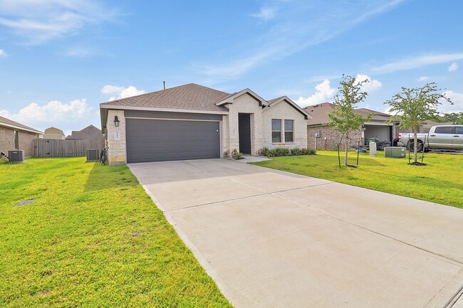 Building Photo - 127 Walnut Hl Ct
