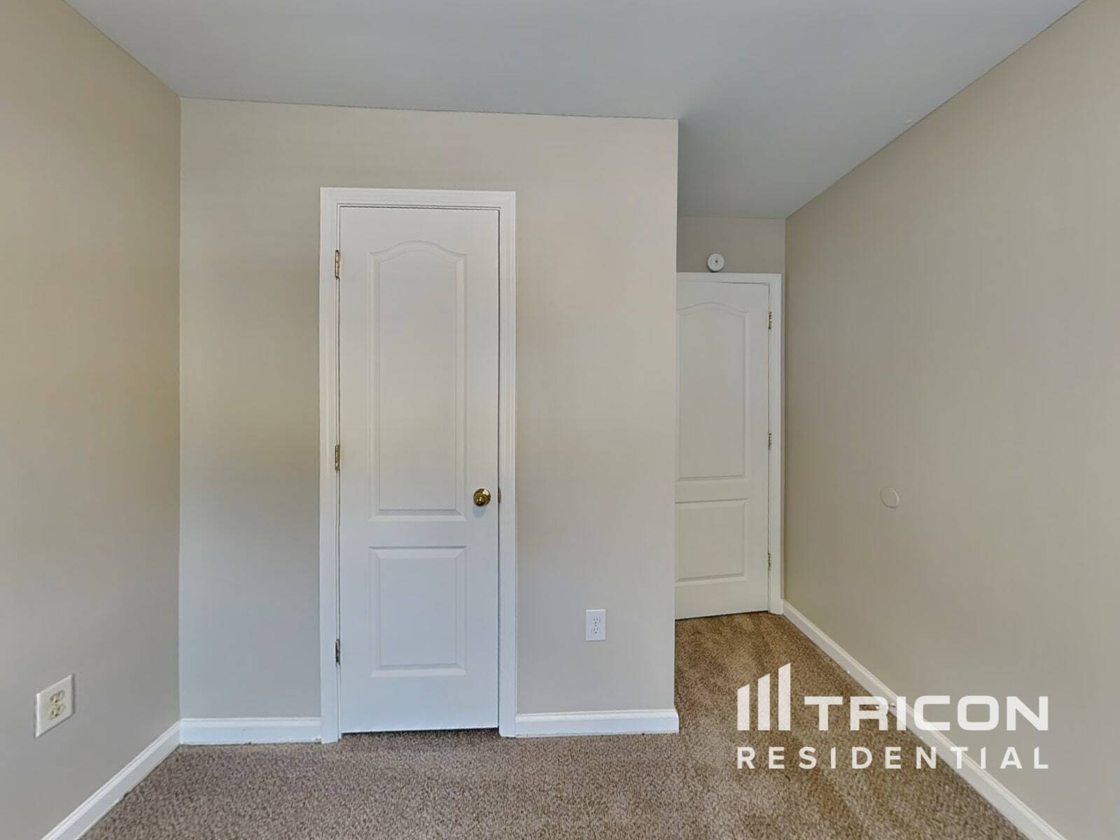 Building Photo - 2979 Rolling Ln