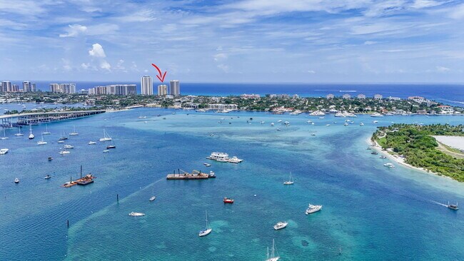 Building Photo - 2800 N Ocean Dr