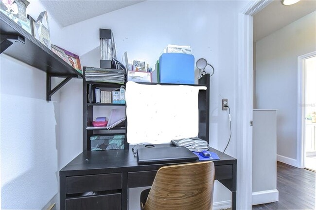 Building Photo - 8507 Sandpiper Ridge Ave