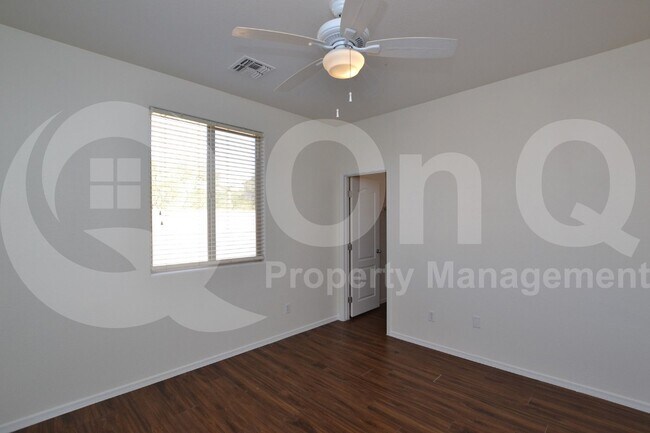 Building Photo - 9182 W Black Hill Rd