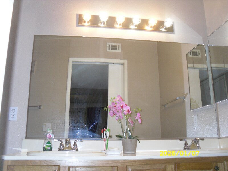 Building Photo - 5140 Mandalay Springs Dr