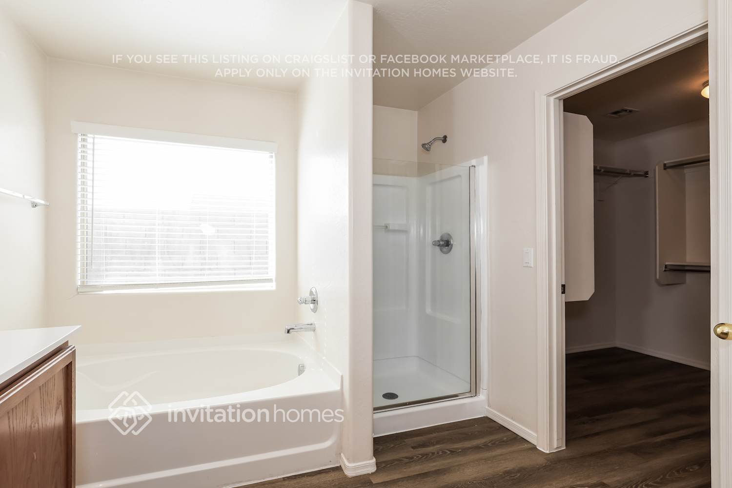 Building Photo - 18443 W Mission Ln