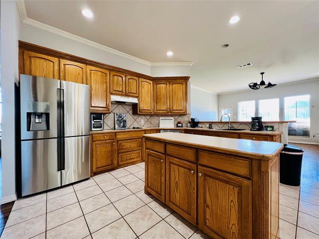 Building Photo - 9220 Edgemont Dr