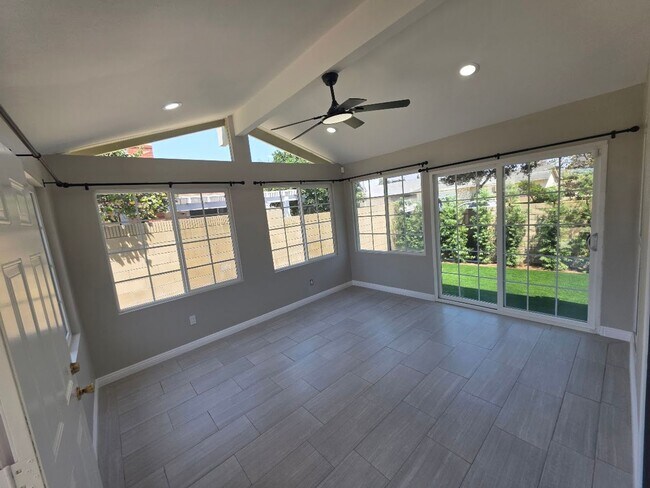 Building Photo - 12947 Arabella Pl