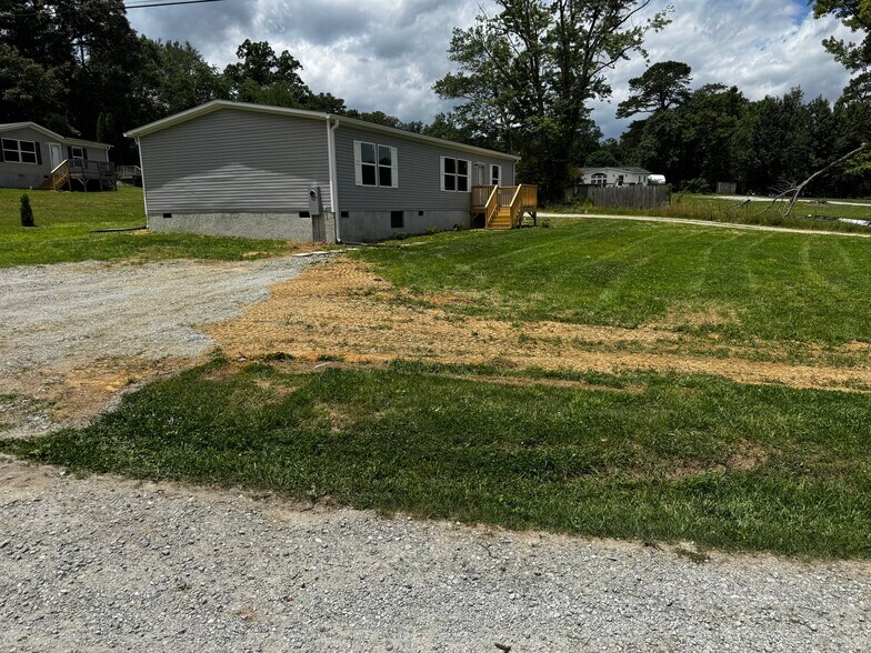 Building Photo - 44 Pop Corn Dr
