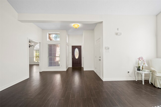 Building Photo - 14115 Cascade Falls Dr