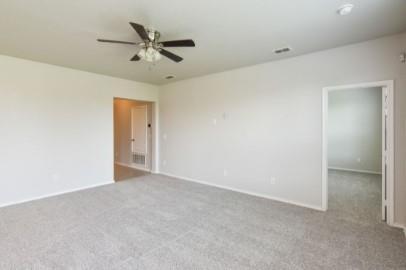 Building Photo - 1721 Vernon Dr