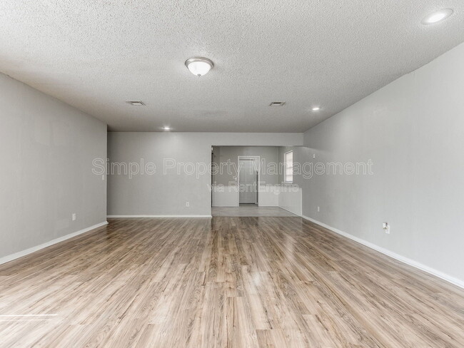 Building Photo - 7505 NW 29th St