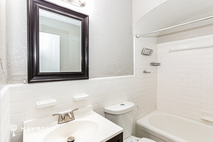 Building Photo - 17 N Symington Ave