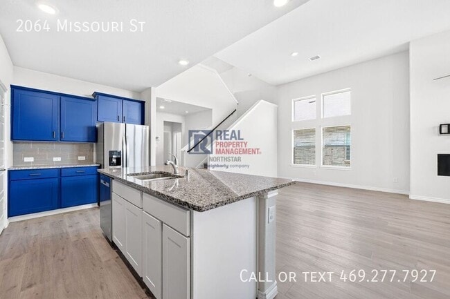 Building Photo - 2064 Missouri St