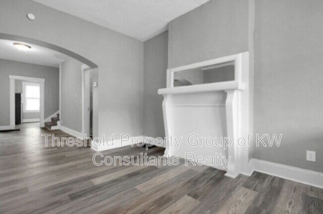 Building Photo - 67-69-69 S Terrace Ave