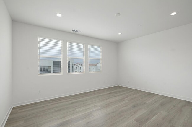 Building Photo - 6130 Village Way