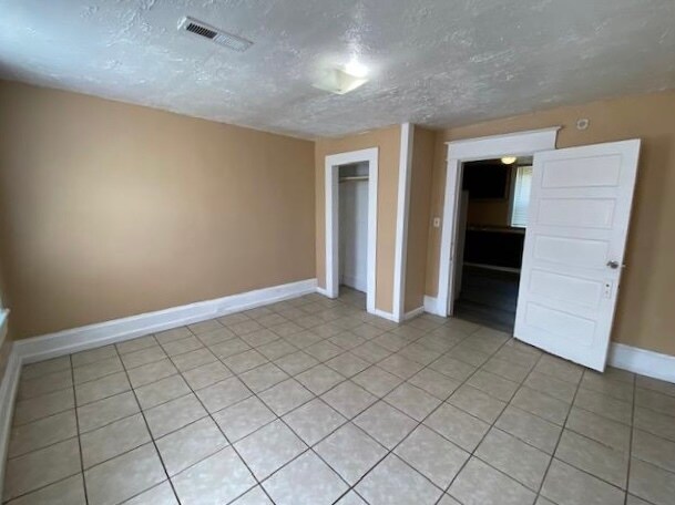 Building Photo - 1131 Loudon Ave NW