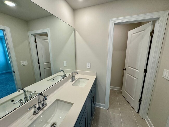 Building Photo - Brand New, 3BR/2.5BA Townhouse in Monroe