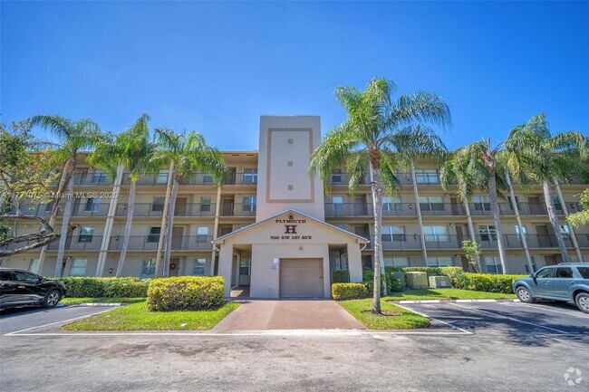 Building Photo - 1200 SW 130th Ave