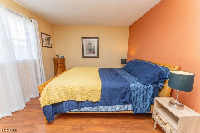 Building Photo - 3344 N Key Dr