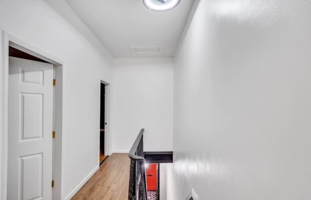 Hallway (2nd Fl) - 13 2nd Ave