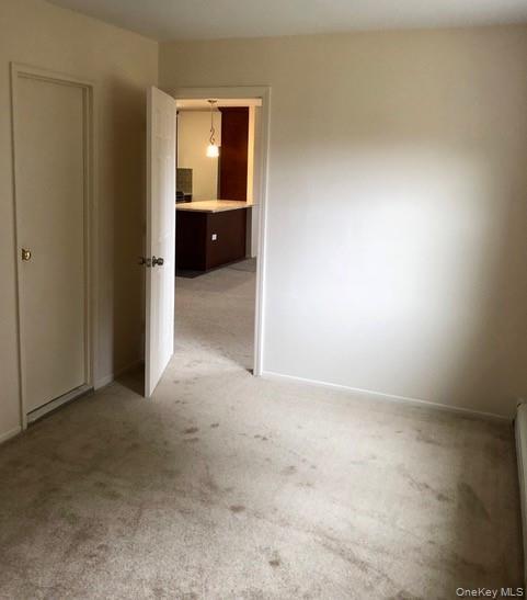 Building Photo - 460 Old Town Rd