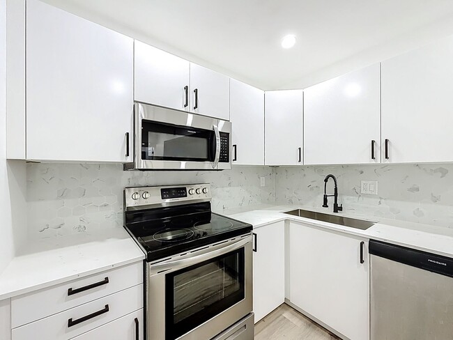 Building Photo - Beautiful 2 bedroom 2 bath Condo in Boca Raton, close to FAU