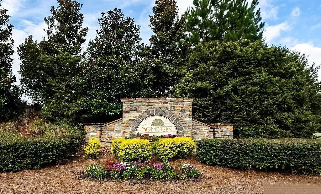 Neighborhood Entrance - 123 Somersby Blvd