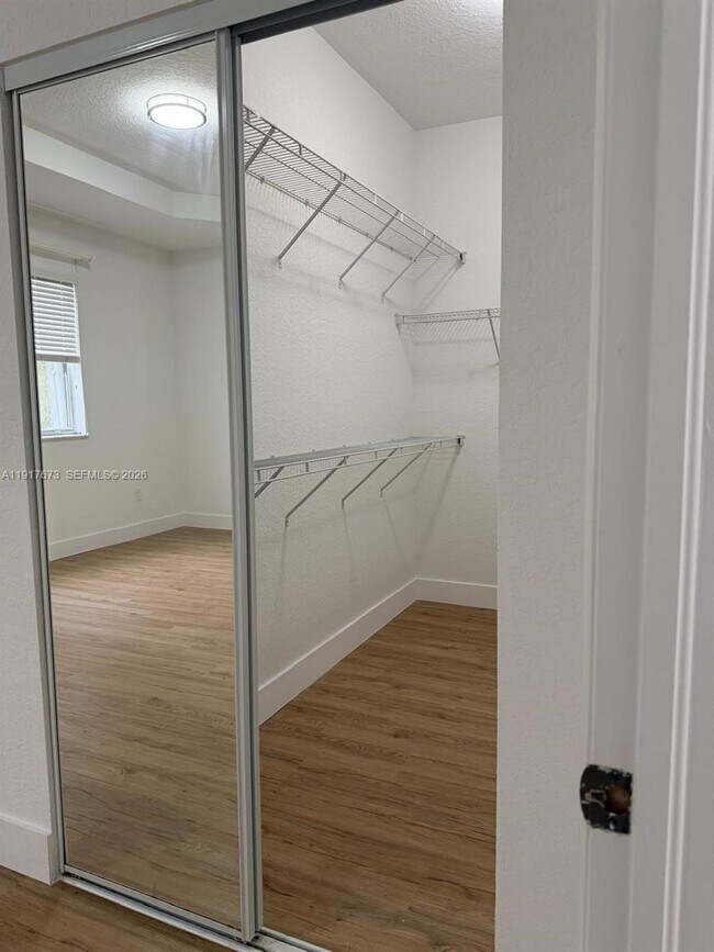 Building Photo - 3972 SW 149th Pl