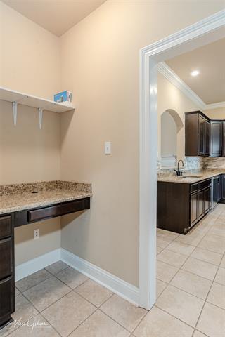 Building Photo - 602 Canoe Trail