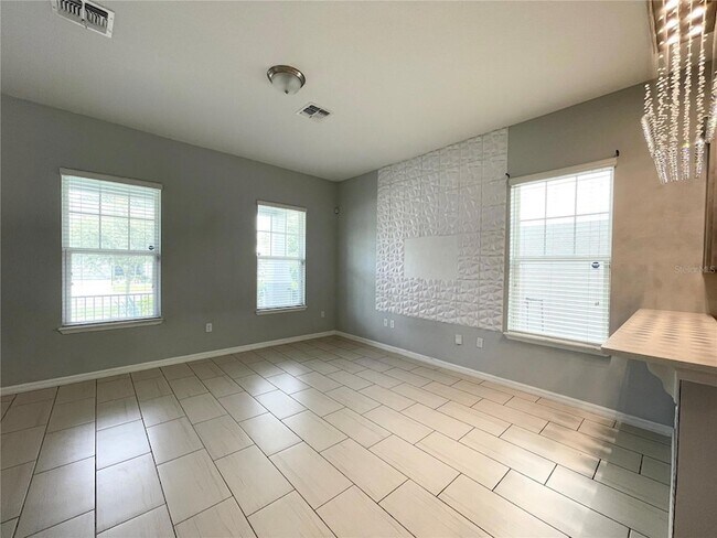 Building Photo - 15060 Willow Arbor Cir